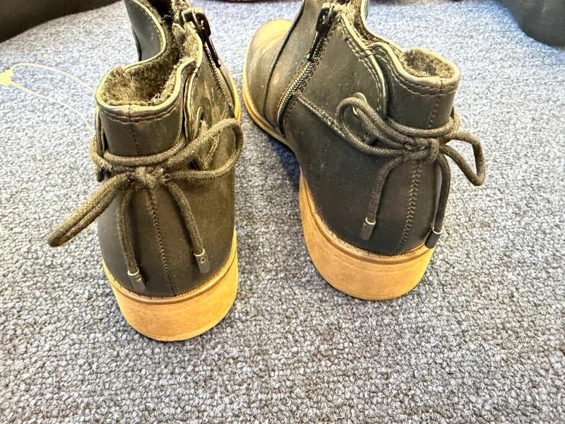 M&S Black Boots - Size 5