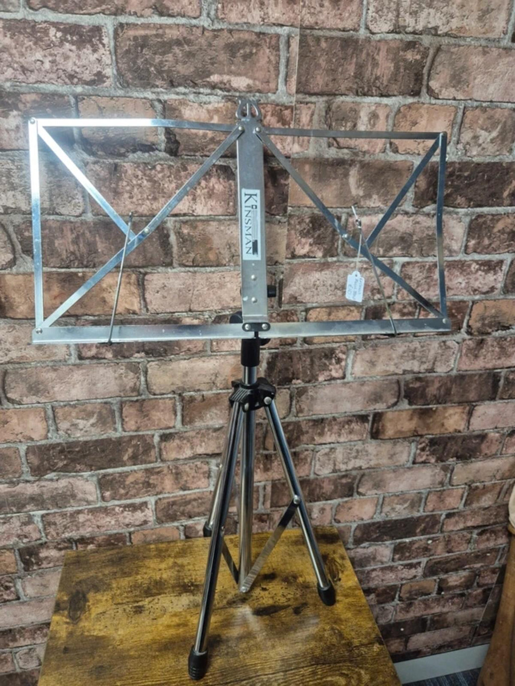 Kinsman music stand