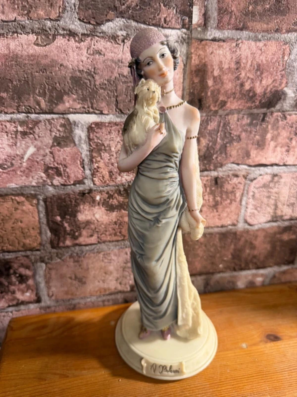 Auro Belcari Resin Lady Figurine