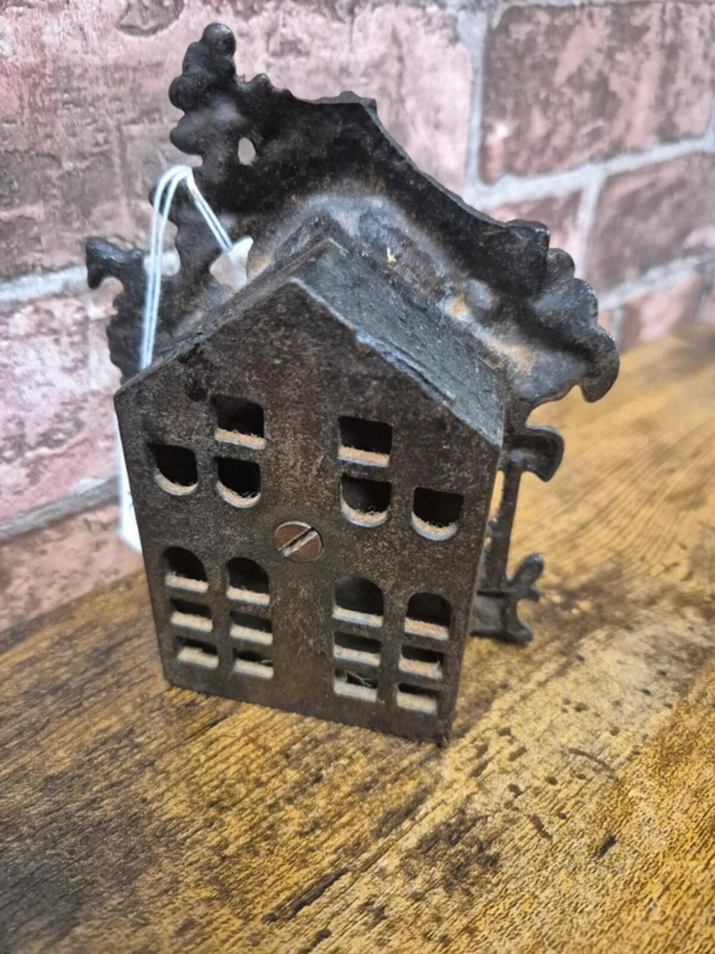 Antique Cast iron 'bear & hive' money box