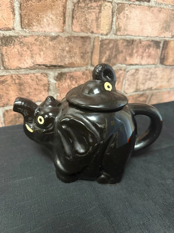 Woolbro Ceramic Elephant Teapot