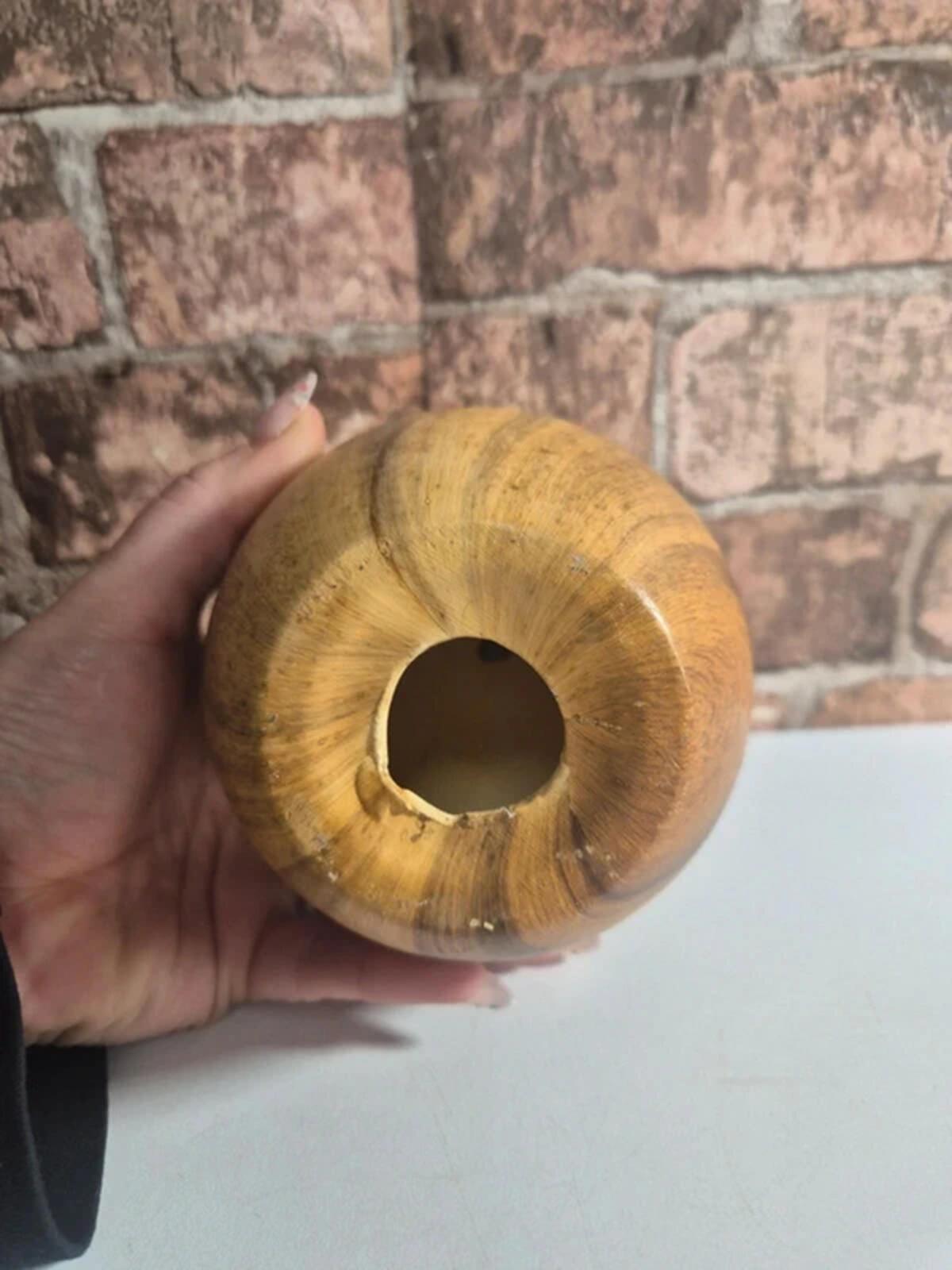 Ceramic Wood Effect Apple