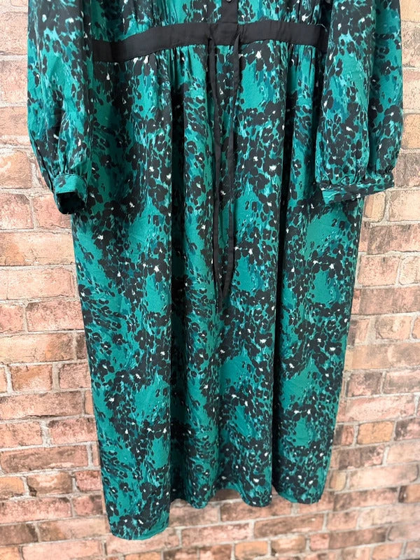 JD Williams Green Leopard Dress - Size 24