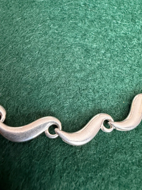 Vintage Sterling Silver Wavy Necklace
