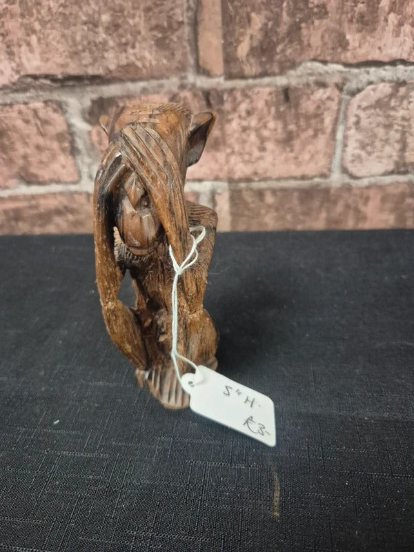 African 'no see' money ornament