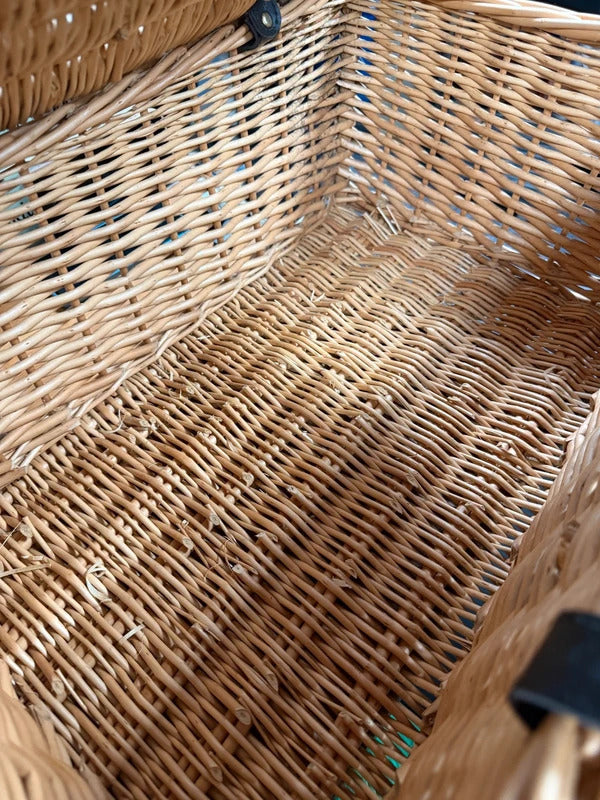 Bakers & Larners Wicker Picnic Basket