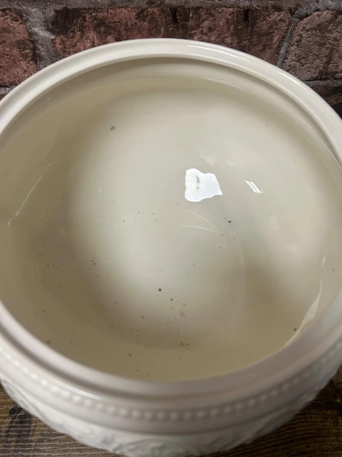 Wedgwood Golden Ivy Serving Bowl