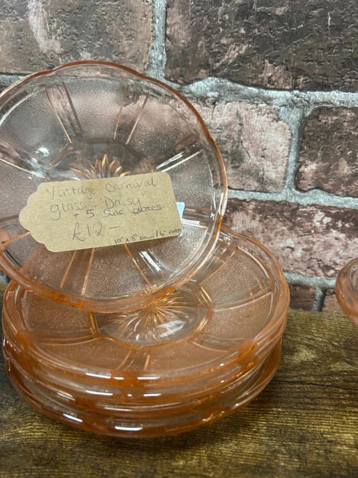 Vintage Carnival Glass Daisy Bowl and 5 Side Plates