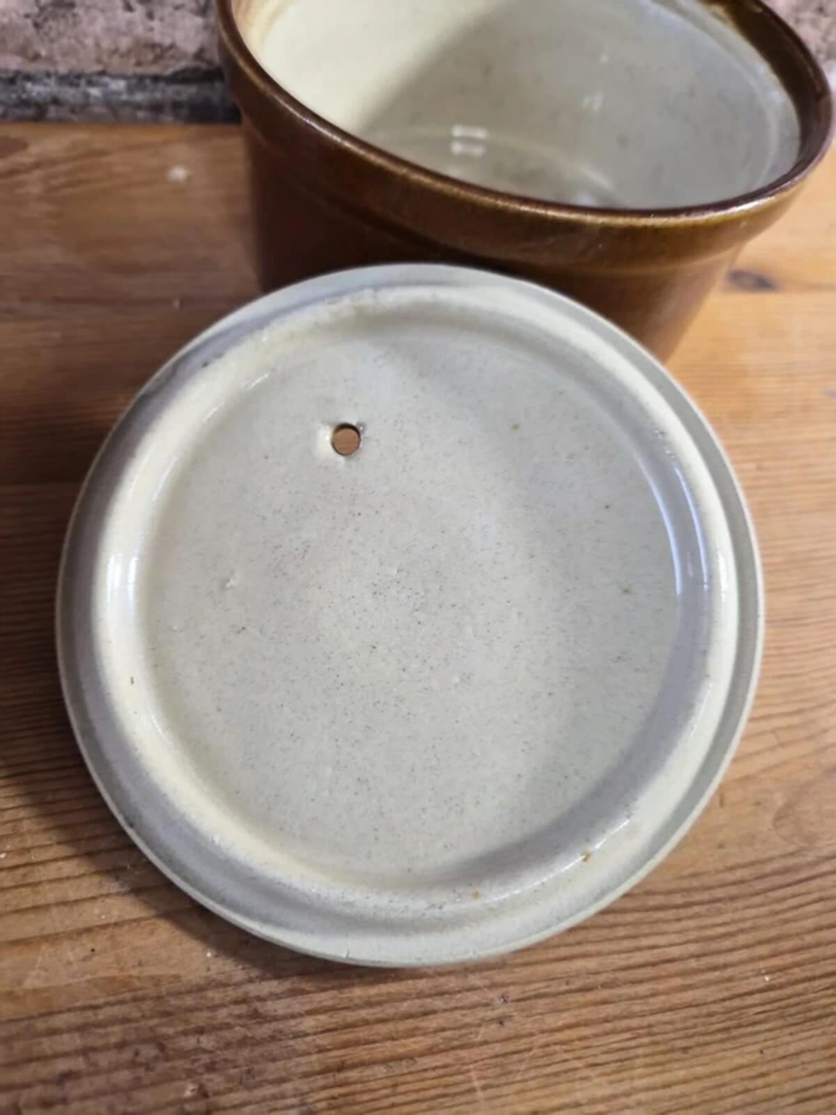 1/2 Pint Vintage Dish and Lid by Pearsons