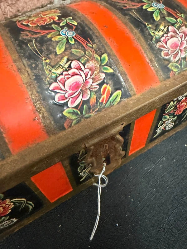 Vintage Domed Top Metal Tin