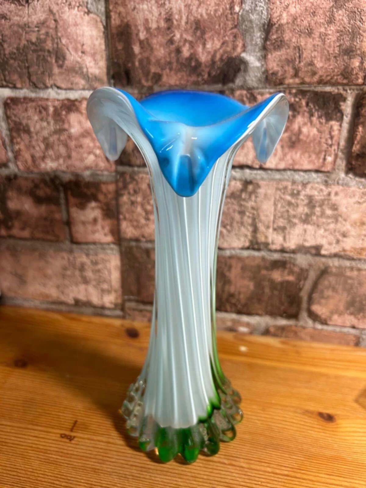 1920's Pontil Vintage Vase