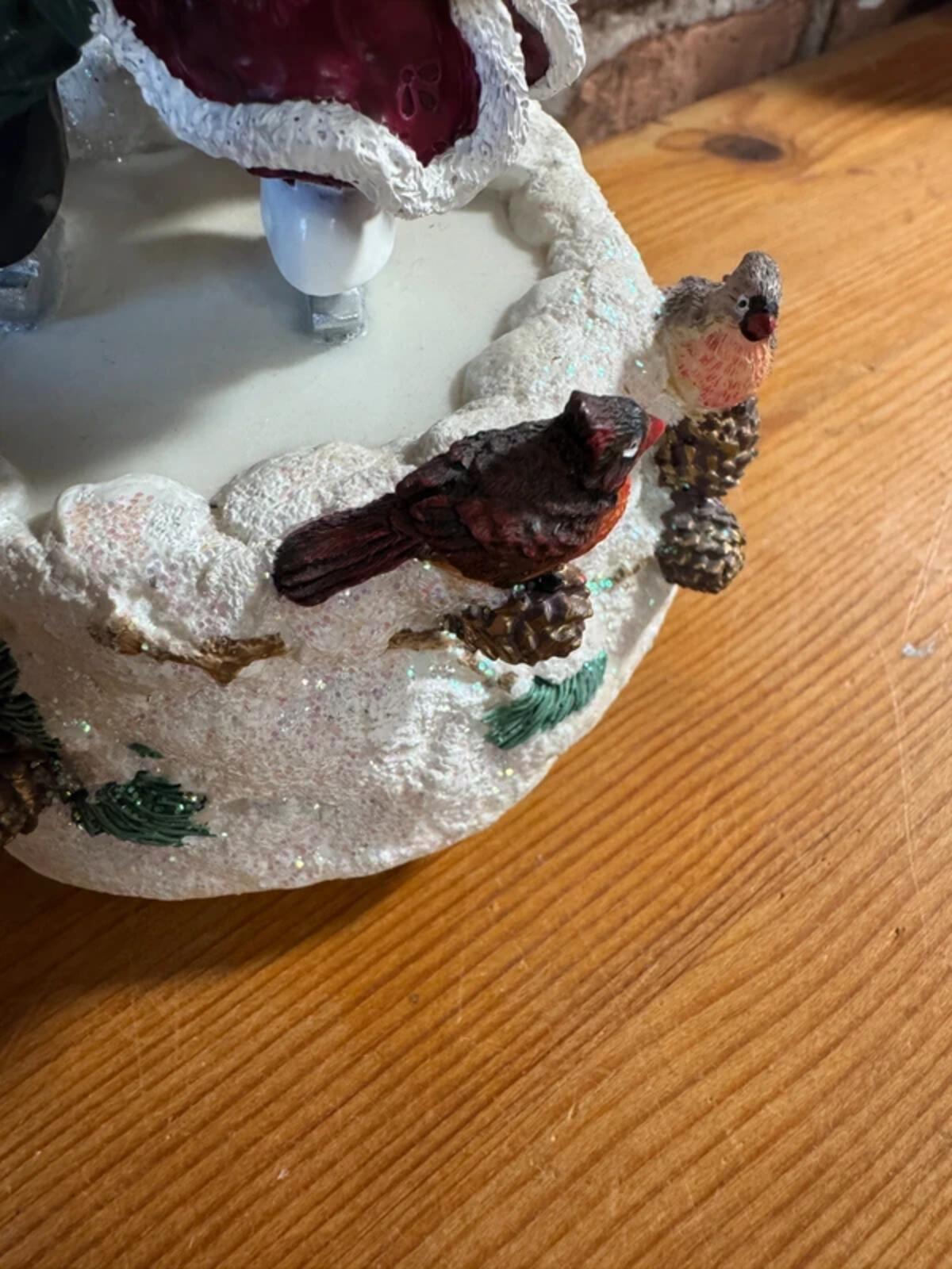 Loveable Teddies by Avon "Skating" Musical Ornament