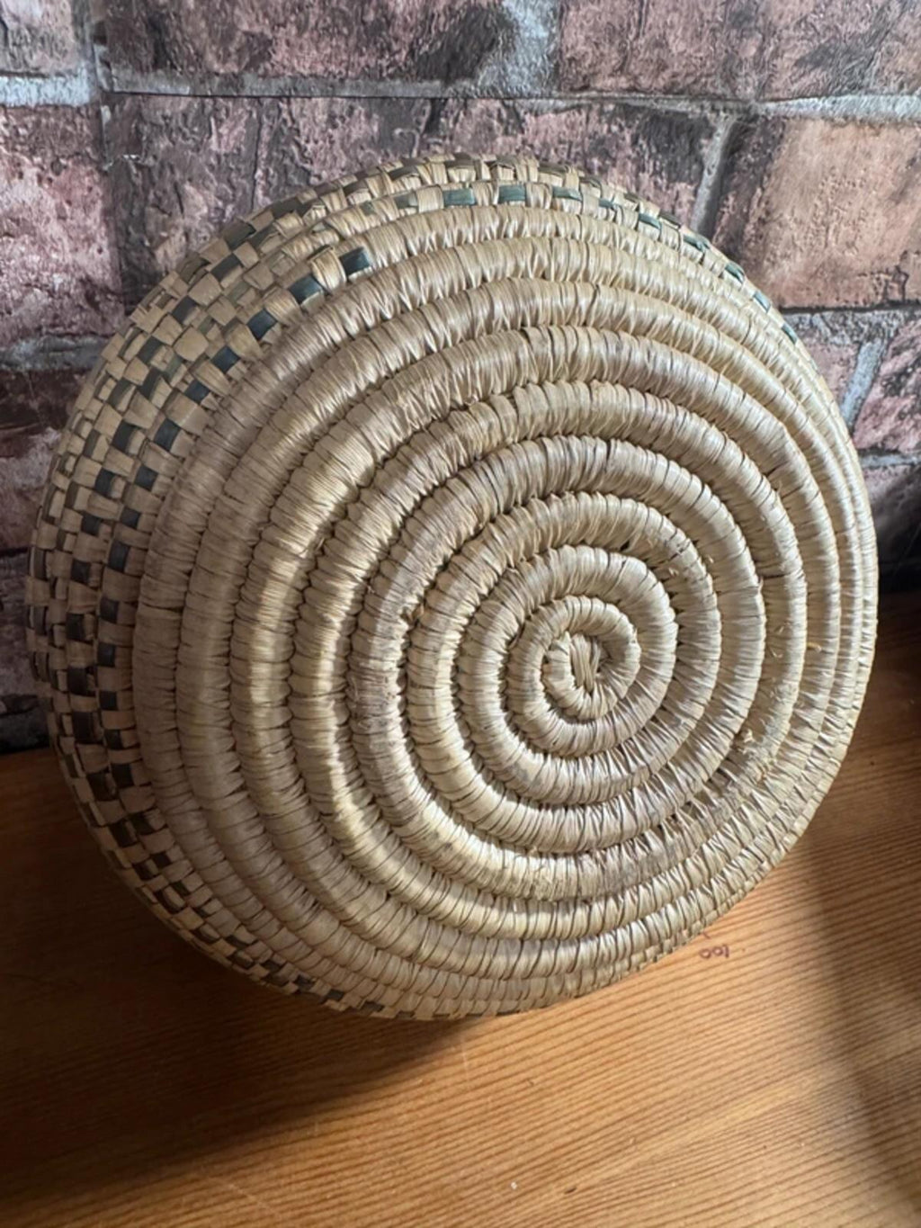 Vintage Wicker Round Basket