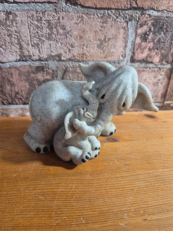 Quarry critters Elmo & Ely figure