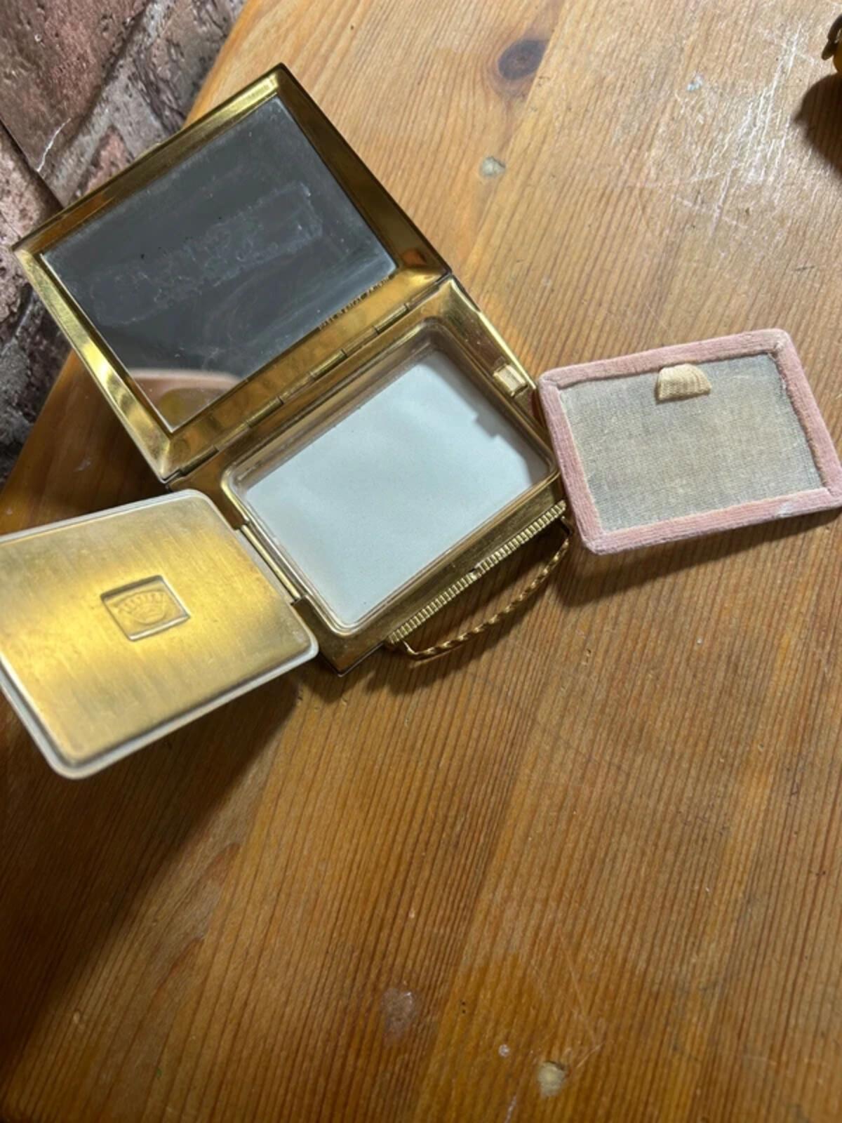 Vintage Mascot Powder Compact Handbag Map