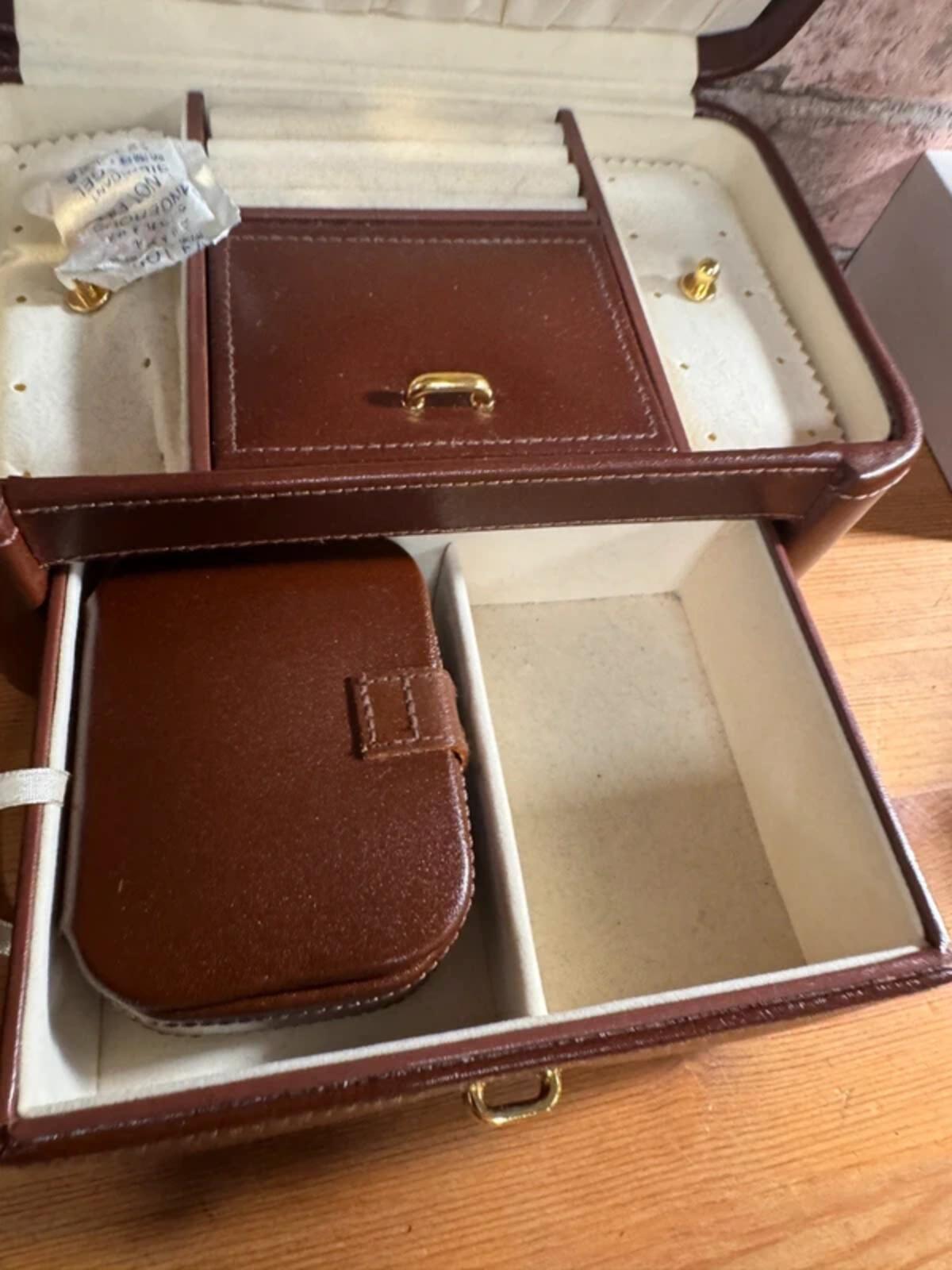 Vintage Dulwich Designs Brown Jewellery Box
