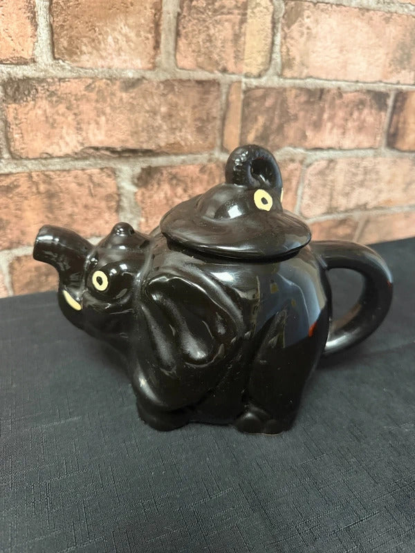 Woolbro Ceramic Elephant Teapot