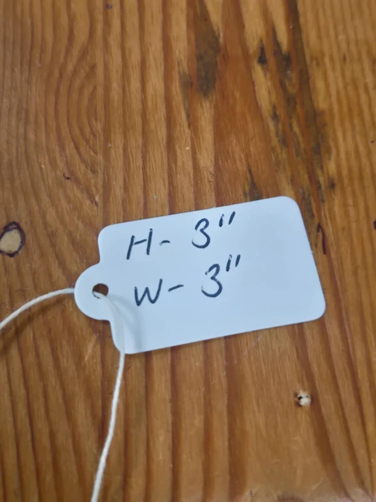 Hugging salt and pepper shakers