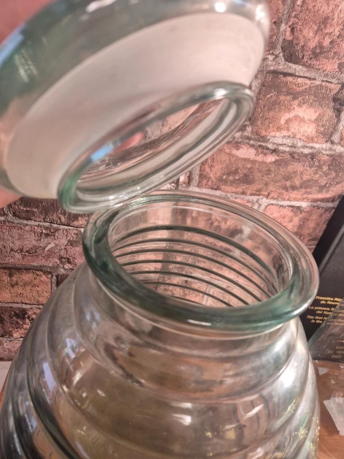 Glass Verre Beehive Style Drinks Jar with Tap