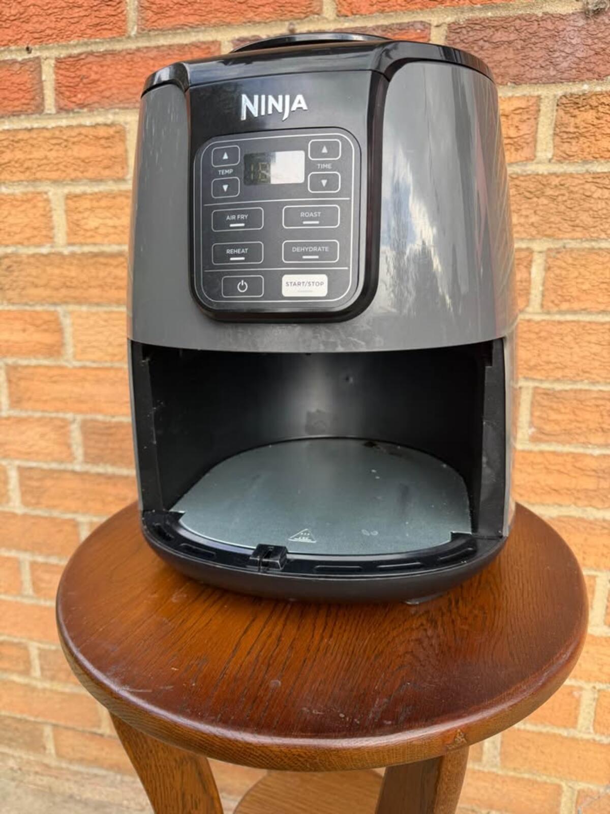 Ninja AF100 4 Quart Grey Air Fryer
