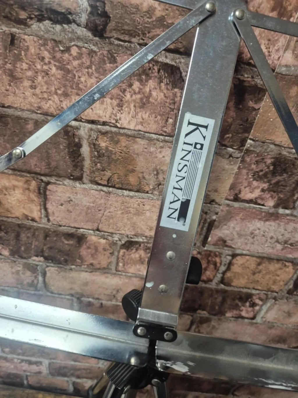 Kinsman music stand