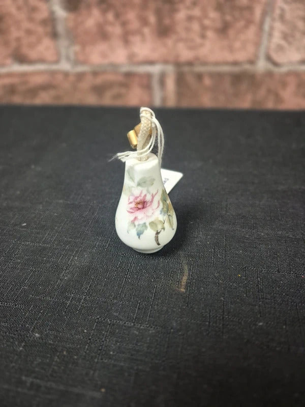 Ceramic pull cord