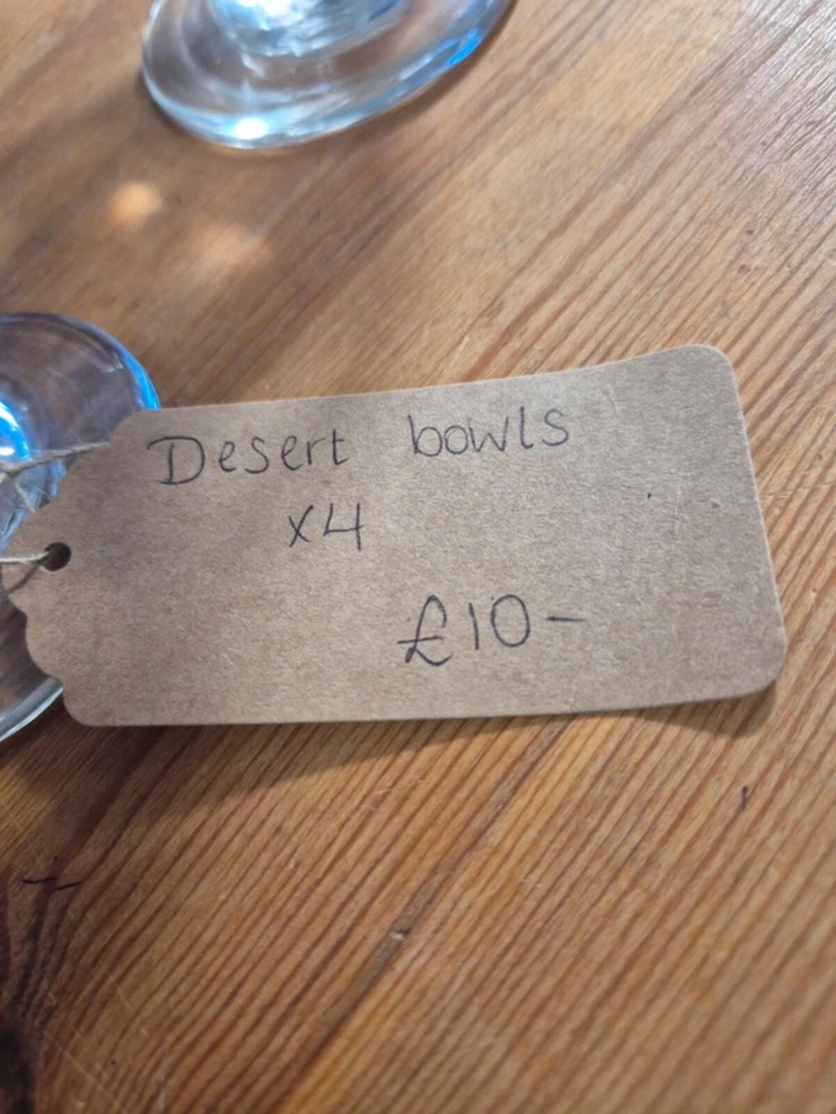 Set of 4 desert bowls