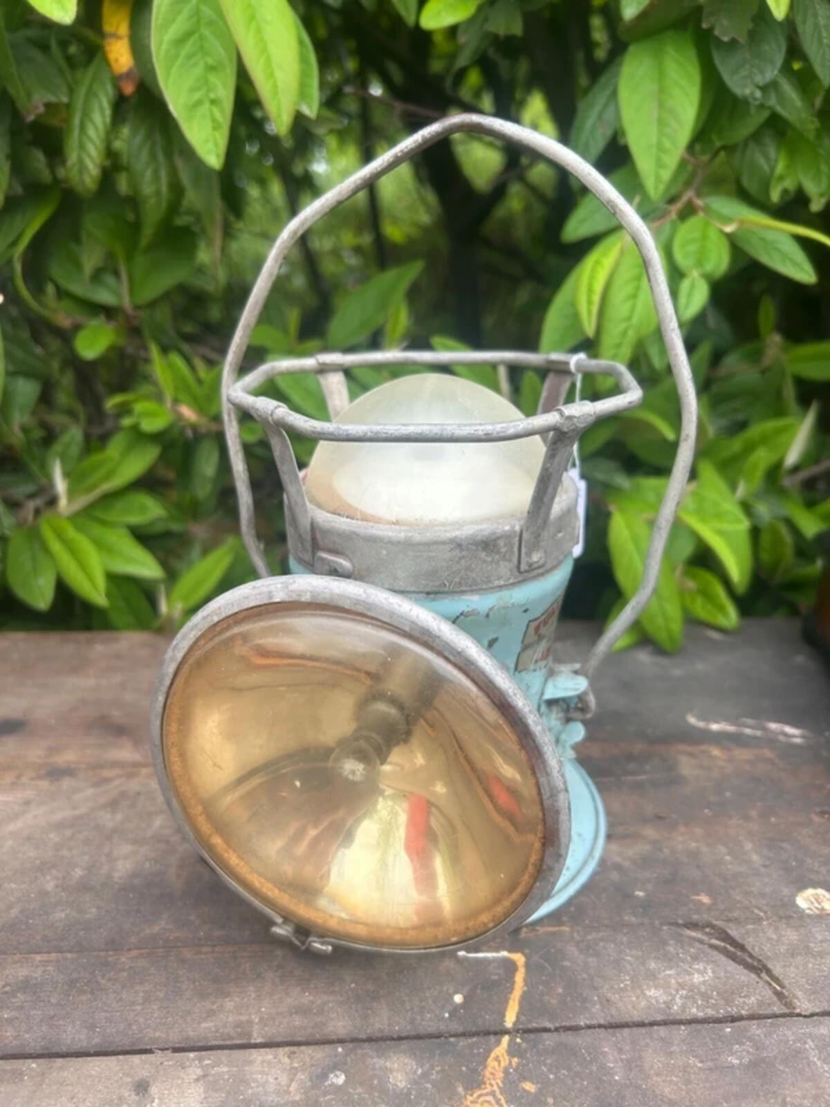 Vintage Siemens Full o Power British Made Lantern