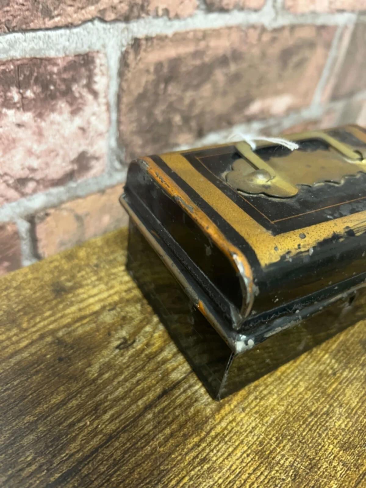 Vintage Metal Cash Tin