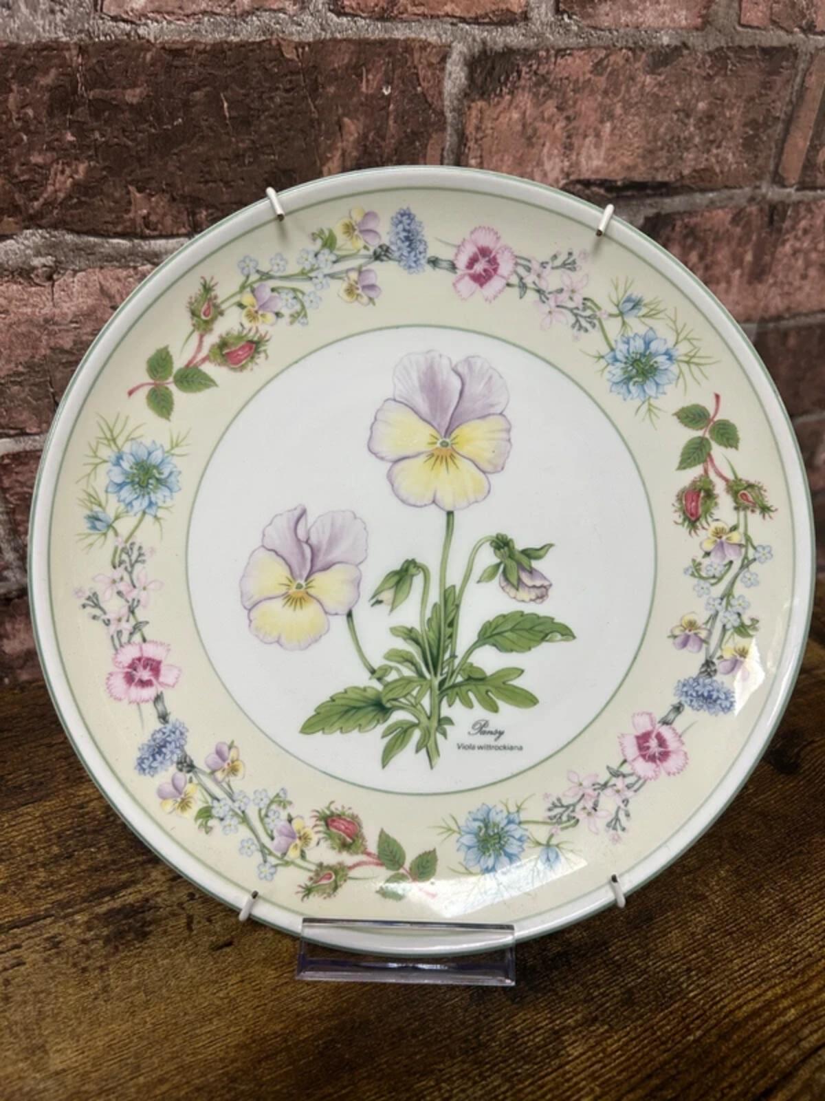 Aynsley Floral Plate